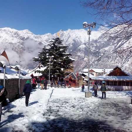 Hotel Bharmour View Brāhmaur Kültér fotó